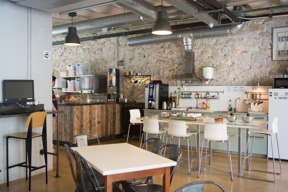 Ten To Go Hostel - Barcelona — Photos 3