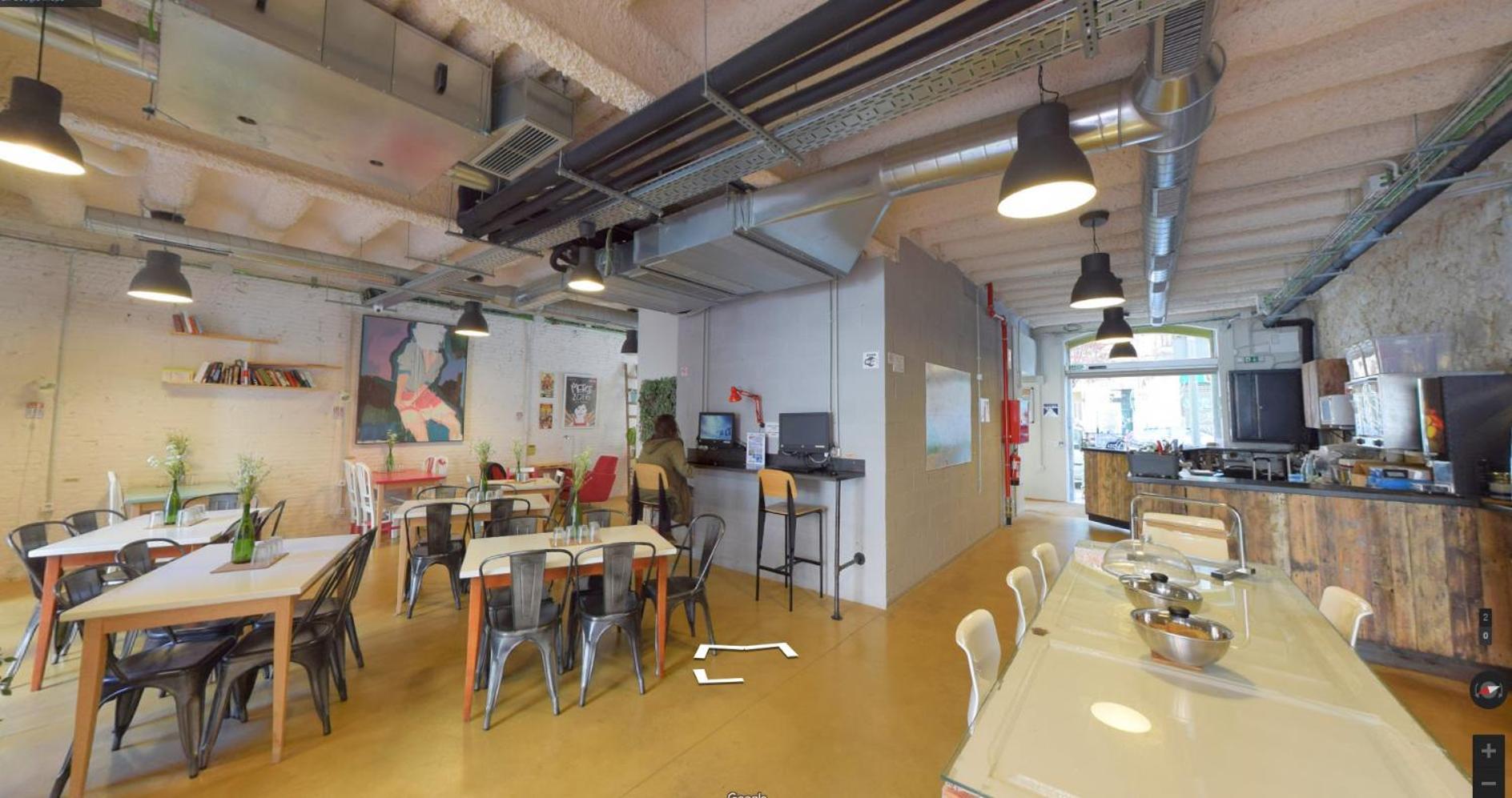 Ten To Go Hostel - Barcelona — Photos 1